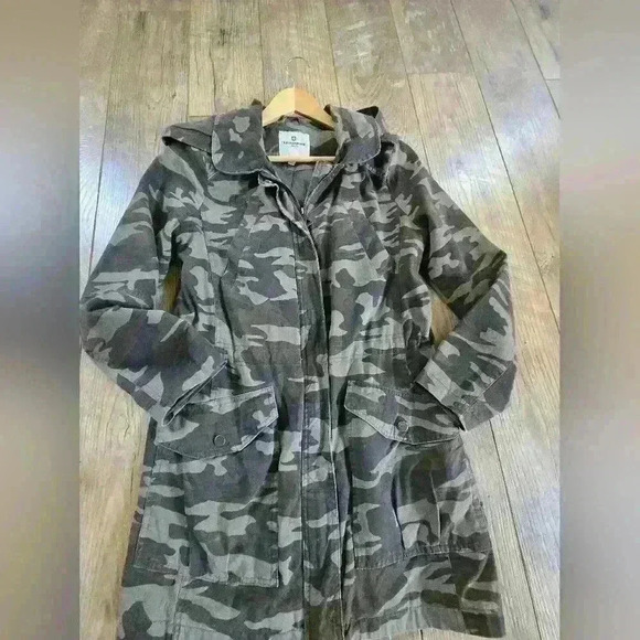 URBAN REPUBLIC collection Womens Small camouflage spring/fall  jacket - Picture 4 of 15